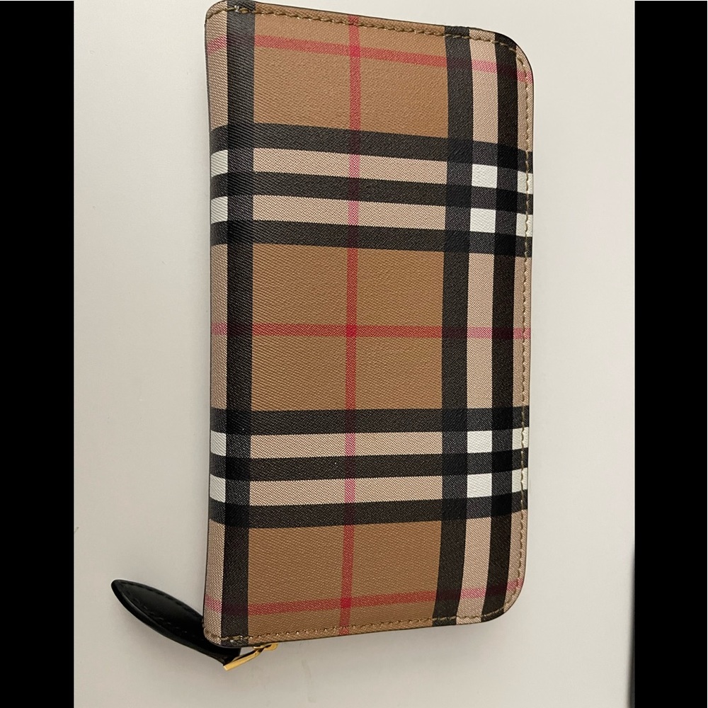 Gently used Burberry zip around wallet